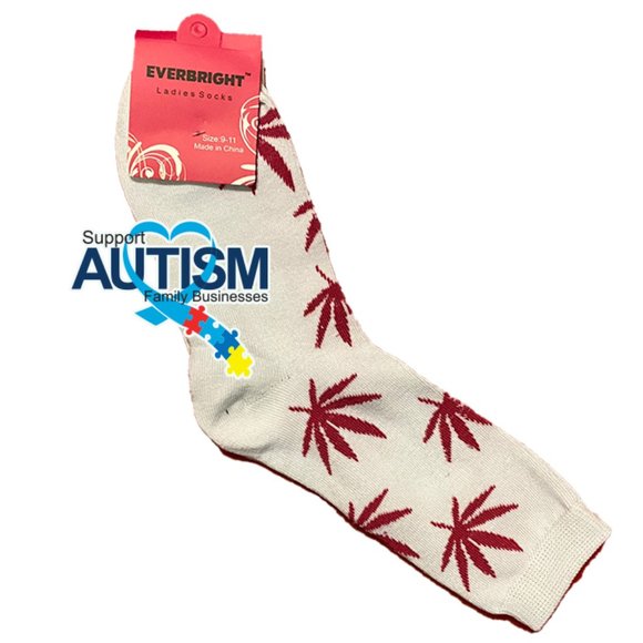 Everbright Accessories - B💲4) NEW Everbright White/Dark Pink Cannabis Ladies Socks Size 9-11